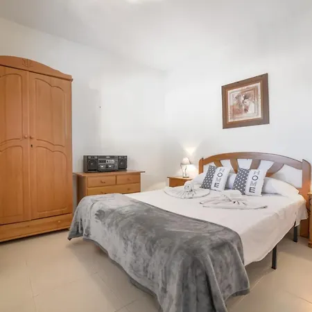 Mambo Villa *